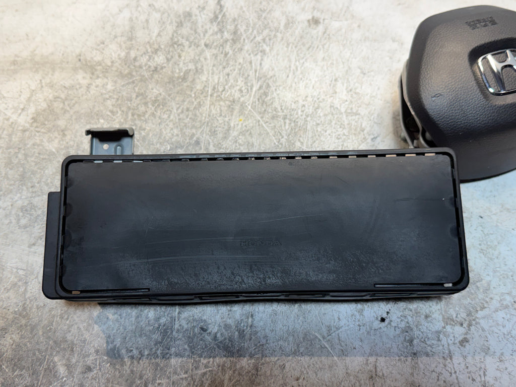 2018-2022 Honda Accord Steering Wheel Airbag W/ Driver Knee Airbag OEM